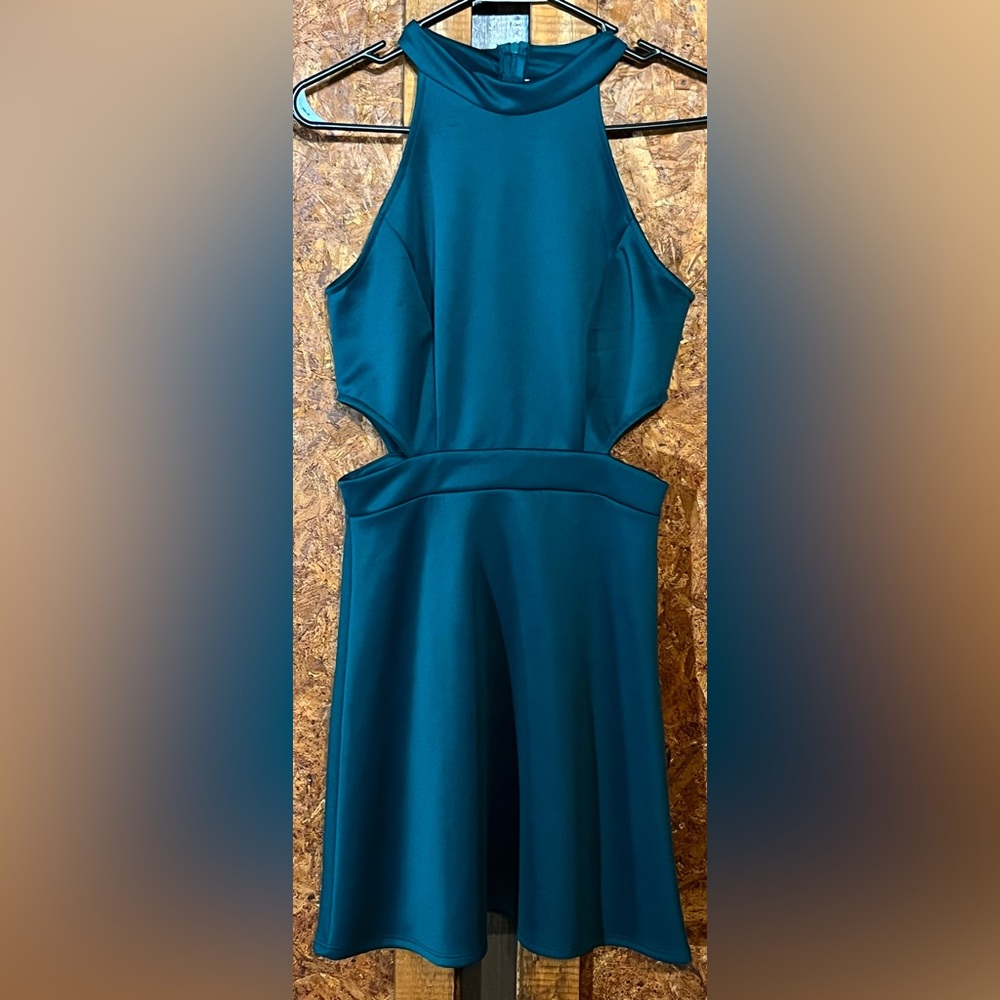 Altar’s state women small green party dress